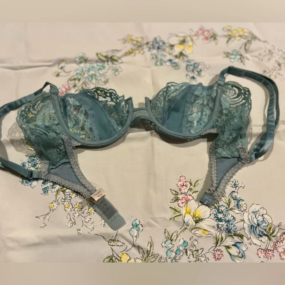 Vintage Dior Balconette bra - Picture 4 of 14